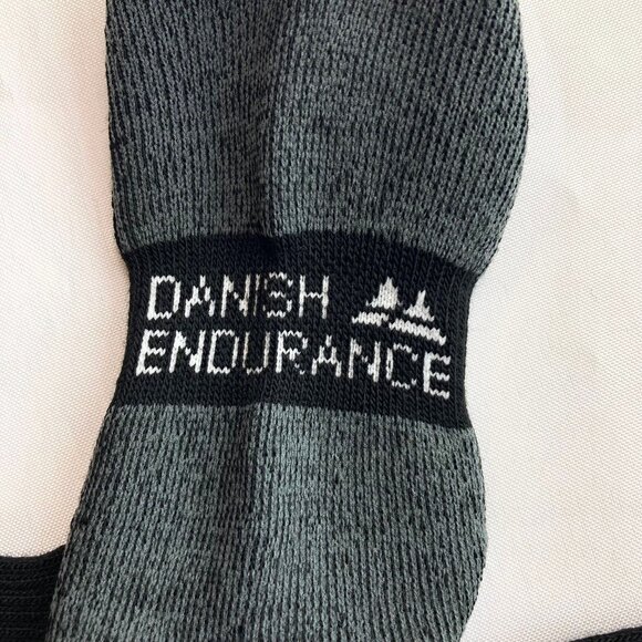 DANISH ENDURANCE Merino Wool Hiking Crew Socks 2 Pair Unisex Medium NEW - Picture 6 of 6